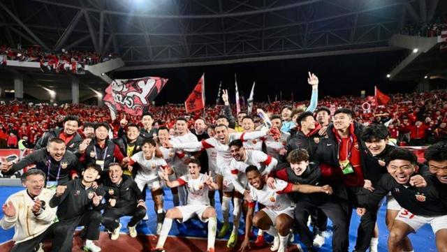 龙虎棋牌app-风云变幻，球队备战亚冠新赛季势在必得